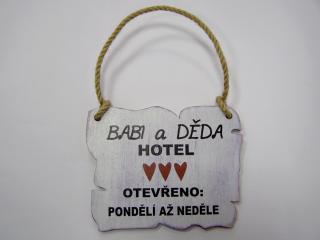 Cedulka - 14 x 11 cm - Babi a děda hotel - levandulovobílá