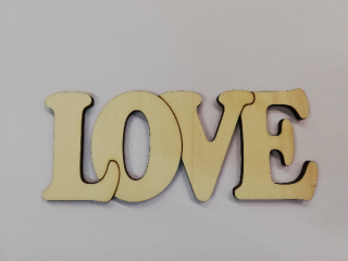 Dřevěný výřez - vypalovaný nápis LOVE - 12 cm
