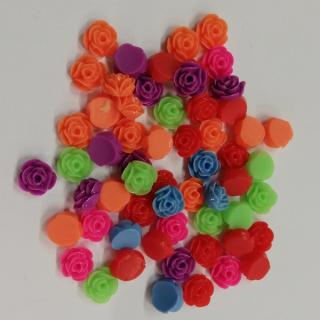 Kabošon květ růže mix barev - 10mm