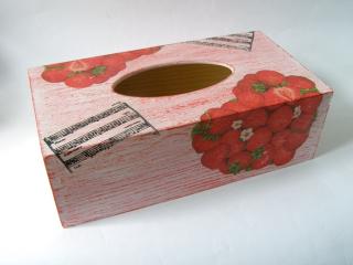 Krabička dřevěná na papírové kapesníky - Jahodová