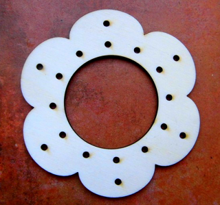 Kroužek na výrobu lapače snů kytka s dírkami - 10cm