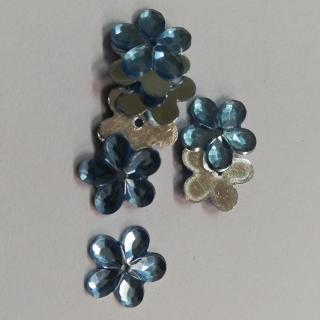Našívací korálky kabošony květinka světle modrá - 12mm
