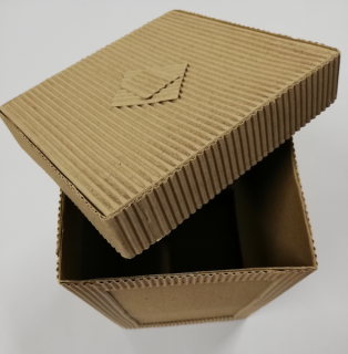 Papírová dárková krabička z vlnité lepenky - přírodní - 17x11x11 cm