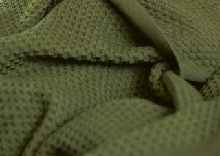 Merino deka pletená Disana, 100x80 cm, OLIVE (vzor plástve)