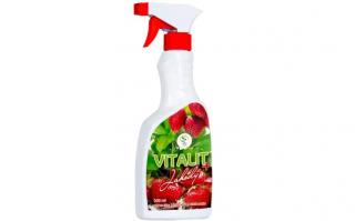 Biostimulant na jahody (Podporuje růst jahod a listové plochy, tvorbu kořenů, kvetení a vývoj plodů)