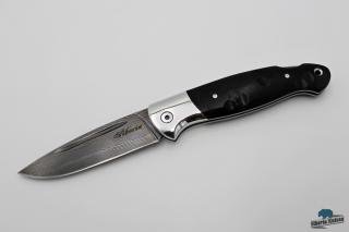 Zavírací ručně kovaný nůž z damašku Sumec - black
