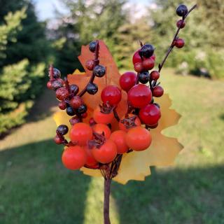 Dekorativní podzimní větvička - 25 cm
