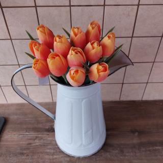 Umělý tulipán - sytě oranžový