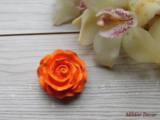 Dekorace - růže oranžová