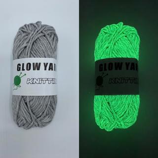 Glow in dark příze šedá (70m/50g)