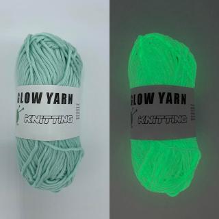 Glow in dark příze tyrkysová (70m/50g)