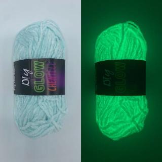 Glow in dark žinylková svítící příze tyrkysová (50g)