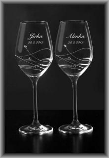 Glitz SWAROVSKI® sklenice na víno se jmény novomanželů (Sklenice broušené s kameny Swarovski)