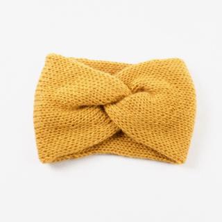 Čelenka Extravagart.BASIC BARVA: yellow