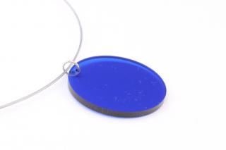 Náhrdelník Extravagart.circle 4 cm - na lanku Barva: dark blue transparent