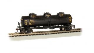 Bachmann HO 40 FT Three-Dome Tank Car - UTLX #59814