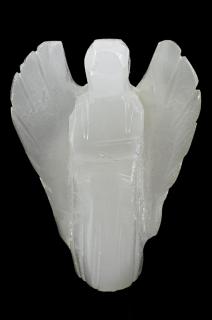 Figurka anděla z mléčného onyxu z Pákistánu, vel. cca 55 x 40 mm (ONP303A)