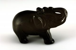 Figurka slona z onyxu, vel. cca 47 x 32 mm (ON1821F)