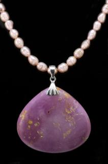 Originální náhrdelník z růžových perel s přívěskem z phosphosideritu QA, stříbro Ag 925/1000,  princezna sedmi moří , RARITA (FSP9075S)