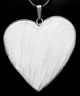 Originální stříbrný (Ag 925/1000) přívěsek s bílým skolecitem QAA, srdce cca 44 x 43 mm,  andělské srdce , RARITA (SC2178P)