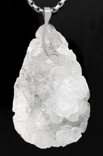 Přívěsek z drůzy křišťálu QA, kapka cca 36 x 23 mm (KR202P)
