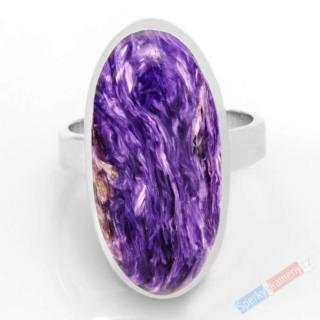 Velký stříbrný prsten (Ag 925/1000) s čaroitem QAA, velikost kamene cca 28 x 14 mm (CA7870R)