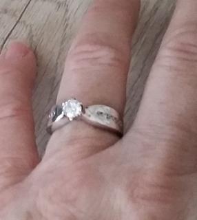 Prsten vel. 54, 3gr zásnubní (Materiál stříbro Ag 925/1000)