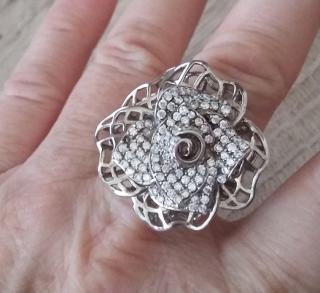 Prsten vel. 60 s růží - 16,7gr (Materiál stříbro Ag 925/1000)
