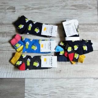 Veselé barevné kotníkové ponožky (Pivo v půllitru)