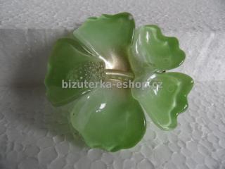 bizuterka-eshop.cz Spona zelený květ BZ-03479