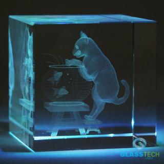3D kočka ve skleněné krychli 60 mm (Laserovaná 3D kočka ve skleněné kostce 60 x 60 x 60 mm)
