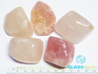 Růženín - velikost XXL (Tromlovaný kamínek růženínu - velikost XXL 4-5cm)