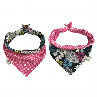 Růžový šátek s květy Obvod: XL - 52 cm