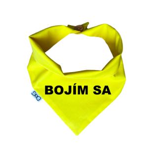 Žlutý šátek pro psa s nápisem Obvod: S - 22 cm, text: SK - bojím sa