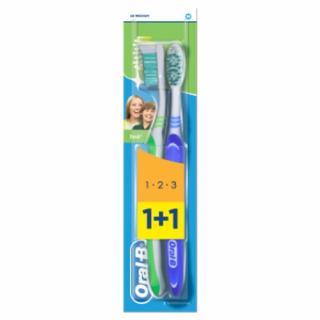 Oral-B 3-Effect Natural Fresh stredná zubná kefka 1 + 1 kus