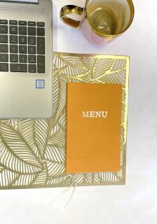 Desky na MENU, 12,5 x 20cm Barva desek: šedá, Barva nápisu: bez nápisu, Text na deskách: bez nápisu
