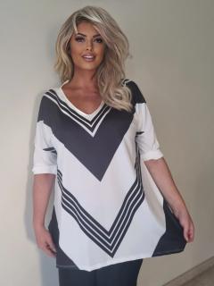 Tunika Sandra zeštíhlující vzor Velikost: OVERSIZE, Barva: Model 1