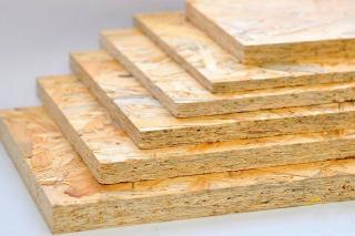 OSB 3 deska KRONOSPAN s rovnou hranou 18x1250x2500 mm  - 177 Kč/m2 bez DPH (1 kus = 3,125 m2 = 553,13 Kč bez DPH)