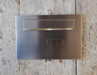 Poštovní schránka pro zazdění nastavitelná hl. 30-50 cm - NEREZ, bez zvonku, 1 x jmenovka