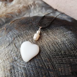Od srdce 2  Náhrdelník (říční perly, sklo)