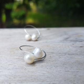 Perlení 4  Prstýnek (perly, nerezová ocel)
