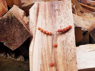 Santal  Náhrdelník (rudraksha, santalové dřevo)