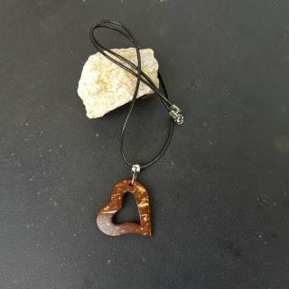 "V srdci 2" Unisex náhrdelník (kokos)