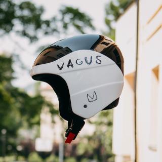 Lyžařská helma Vagus Kevlar Racing lesk Velikost: M/L