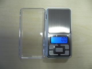 Digitální váha stříbrná 500g/0,1g