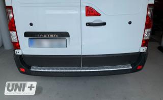 Ochranný kryt zadního prahu eloxovaný ALU. – Renault Master / Opel Movano / Nissan NV 400 (rv. 2010-)