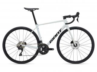 Giant TCR Advanced 2 KOM Illusion White 2025 Velikost rámu: ML, Průměr kol: 28" (700C), Výška rámu: (50 cm)