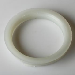 Vymezovací kroužek 57,1 / 56,1 plast, bezbarvý, přesah kužele 3mm (Kroužky pro ALU kola)