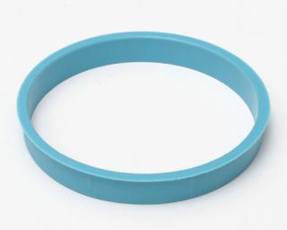 Vymezovací kroužek 89,1 / 84,1 plast, světle modrá, přesah kužele 2mm (Kroužky pro ALU kola)