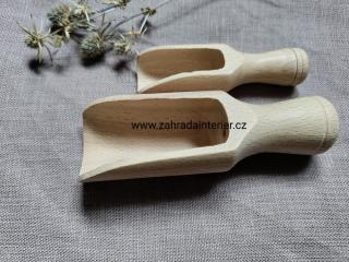 Dřevěná naběračka na sůl a koření Velikost: délka 10,5 cm